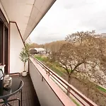 Mit Rheinblick By Moliho Daire Koblenz (Rhineland-Palatinate)